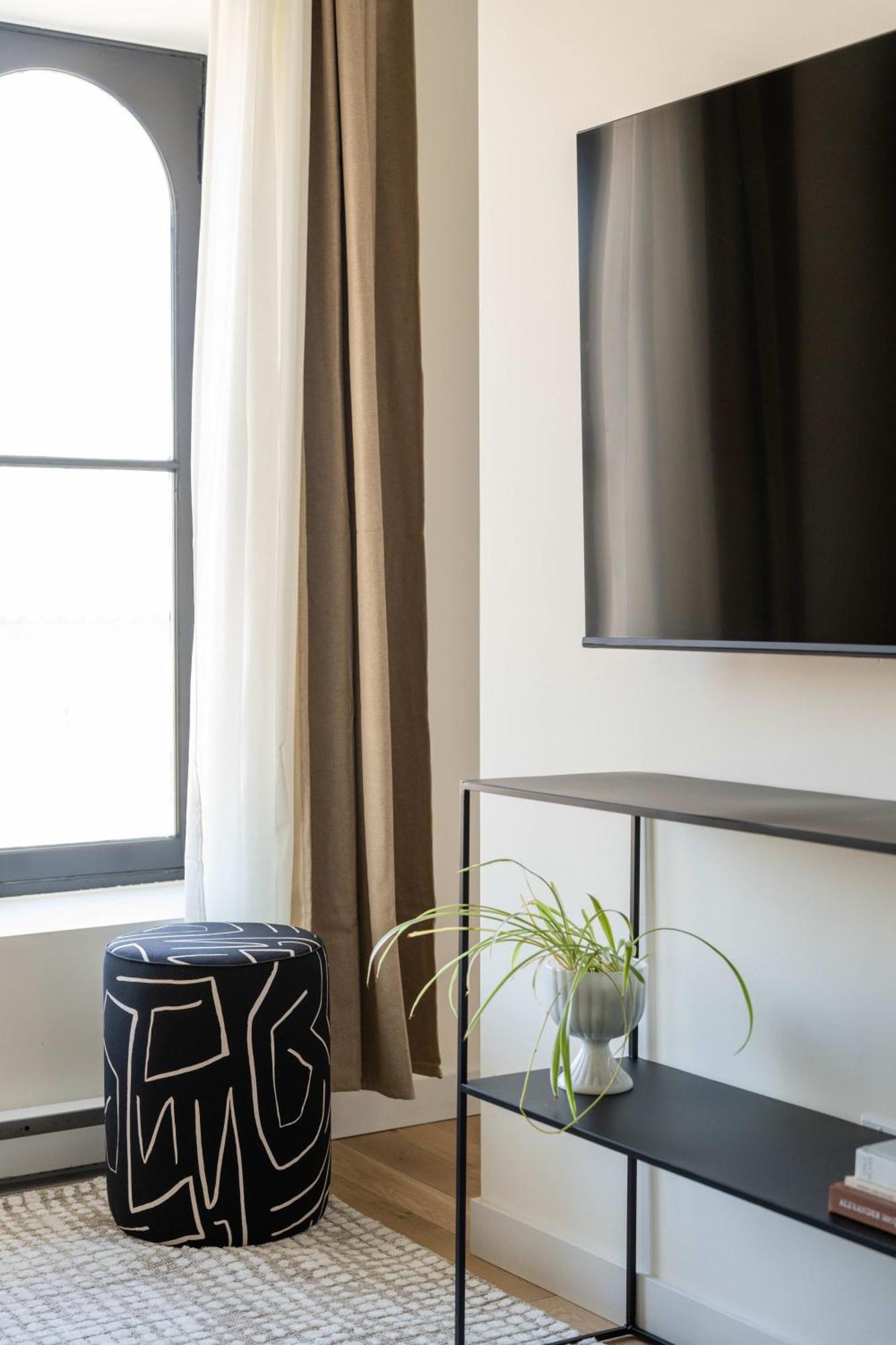 Maison Place Jacques-Cartier By Luxury In Transit مونتريال المظهر الخارجي الصورة