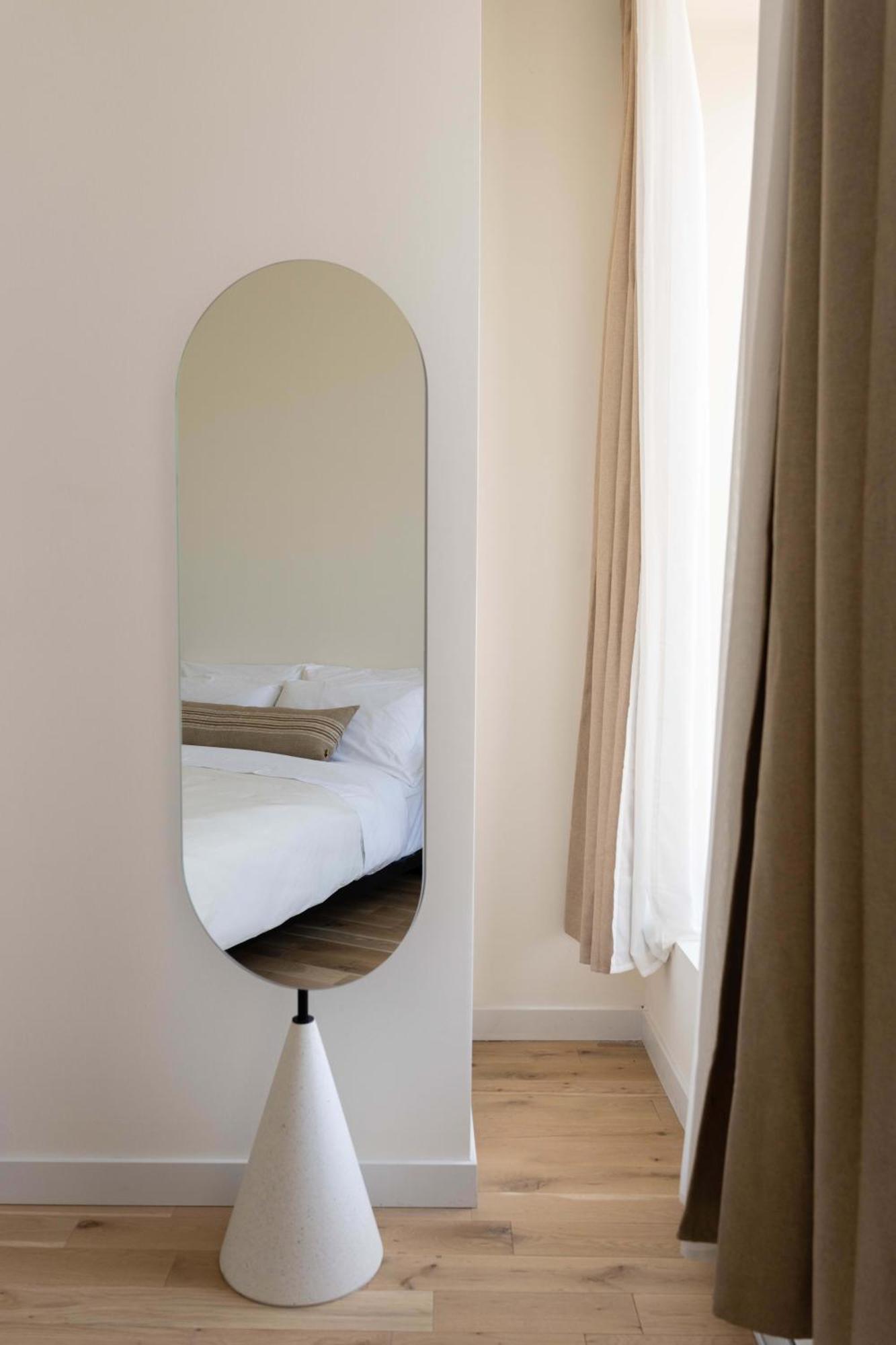Maison Place Jacques-Cartier By Luxury In Transit مونتريال المظهر الخارجي الصورة